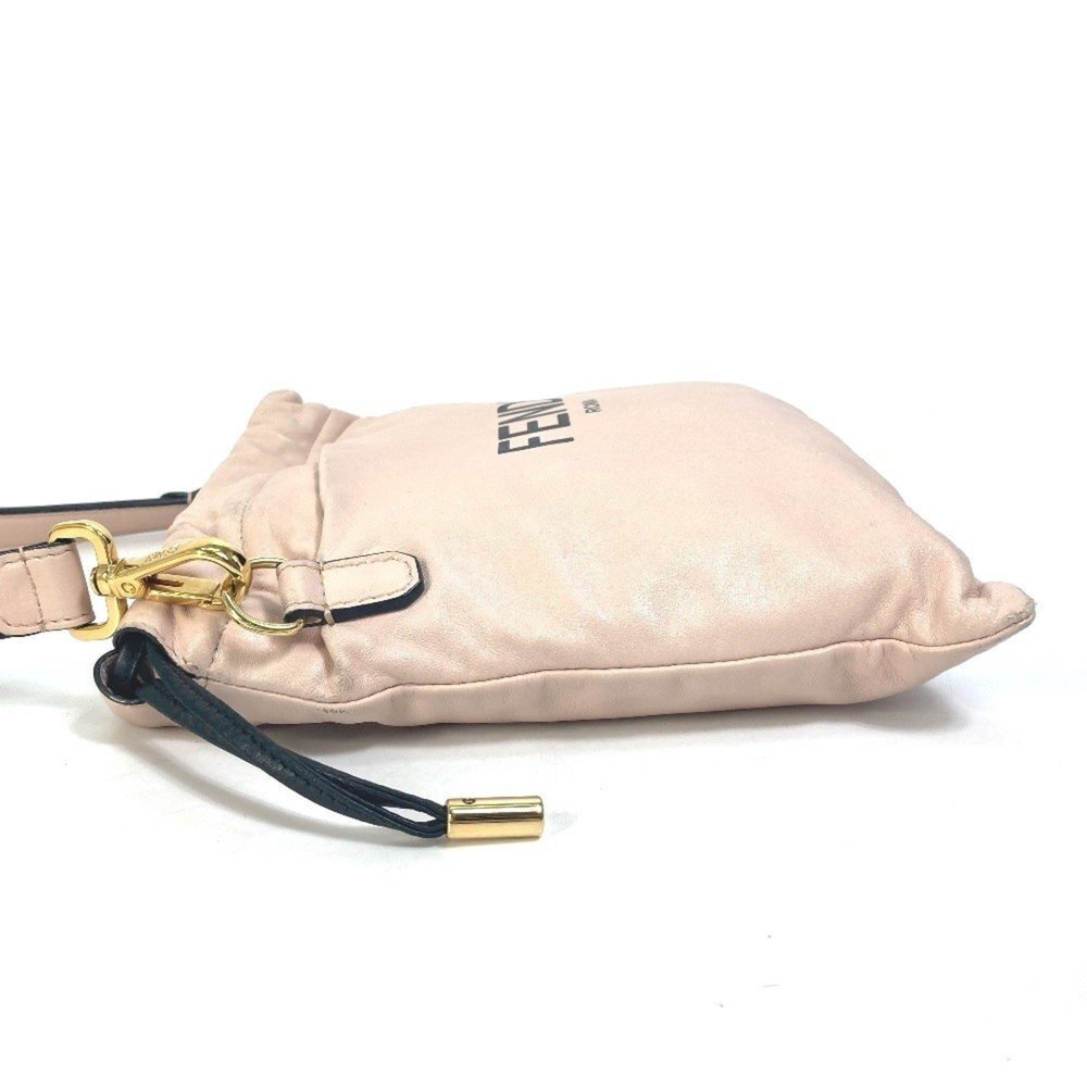 FENDI Black Leather Shoulder Bag - Picture 3 of 15